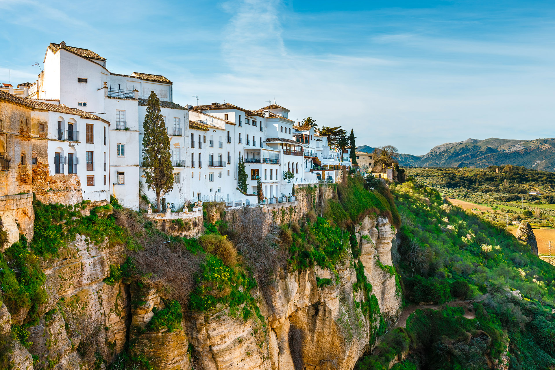 Ronda, Andalusië - adembenemend uitzicht vanaf de brug