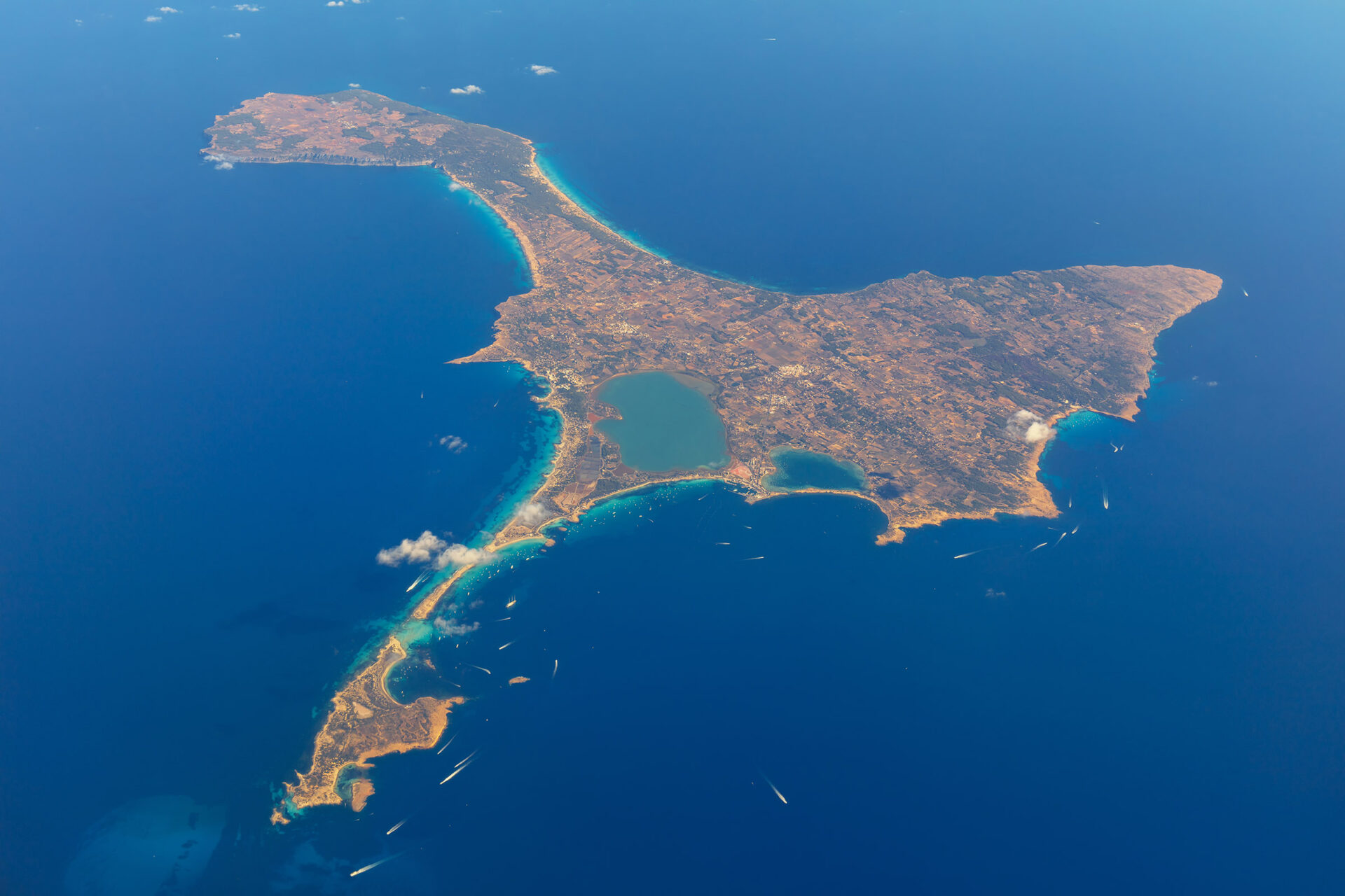 Luchtfoto van het eiland Formentera