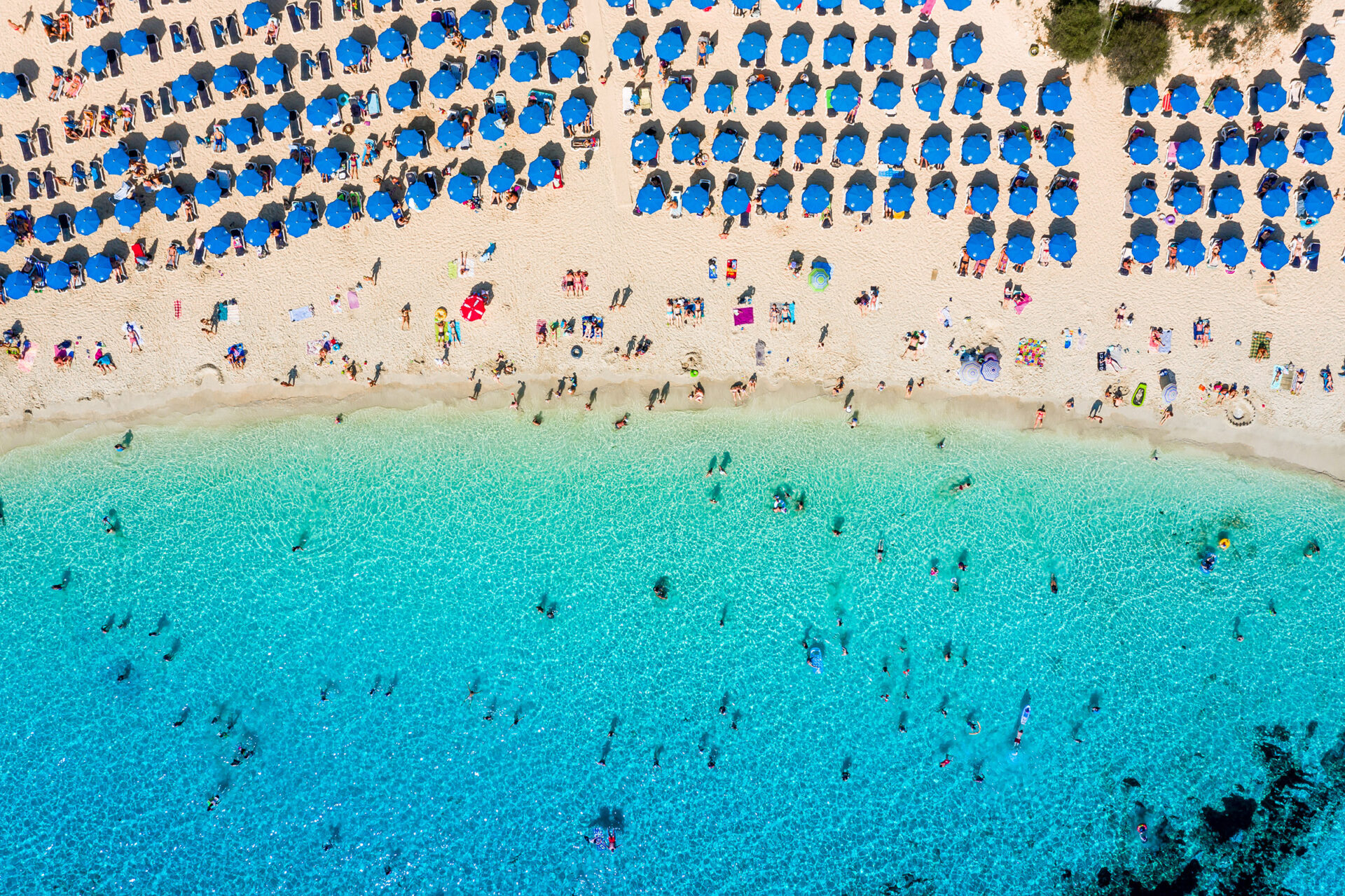 Luchtfoto van Markonissos Beach in Ayia Napa, Cyprus